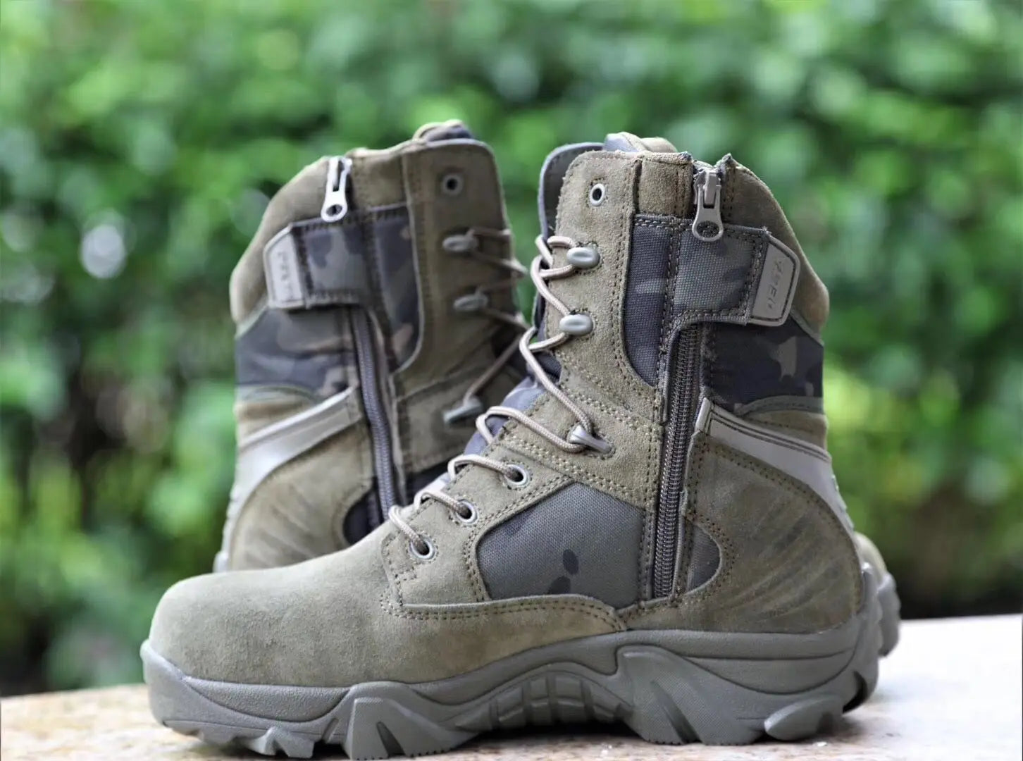 Men’s Outdoor Climbing & Work Safety Boots