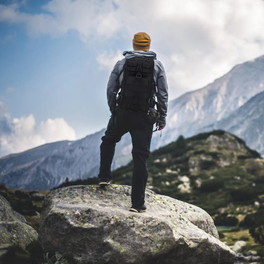 Mountaineering Backpack – Large Capacity, Adjustable & Breathable