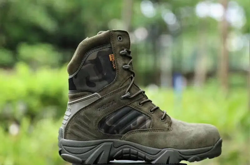Men’s Outdoor Climbing & Work Safety Boots